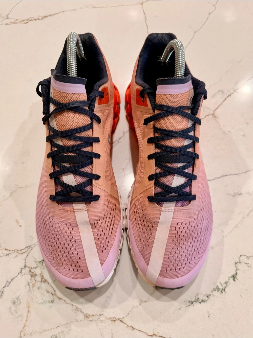 ON Womens Cloudflow 3 Running Shoes Size 9.5 Rose Fiji